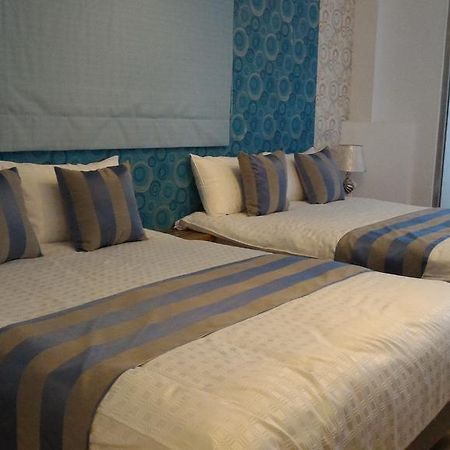 Eight View Hotel Luodong Bagian luar foto